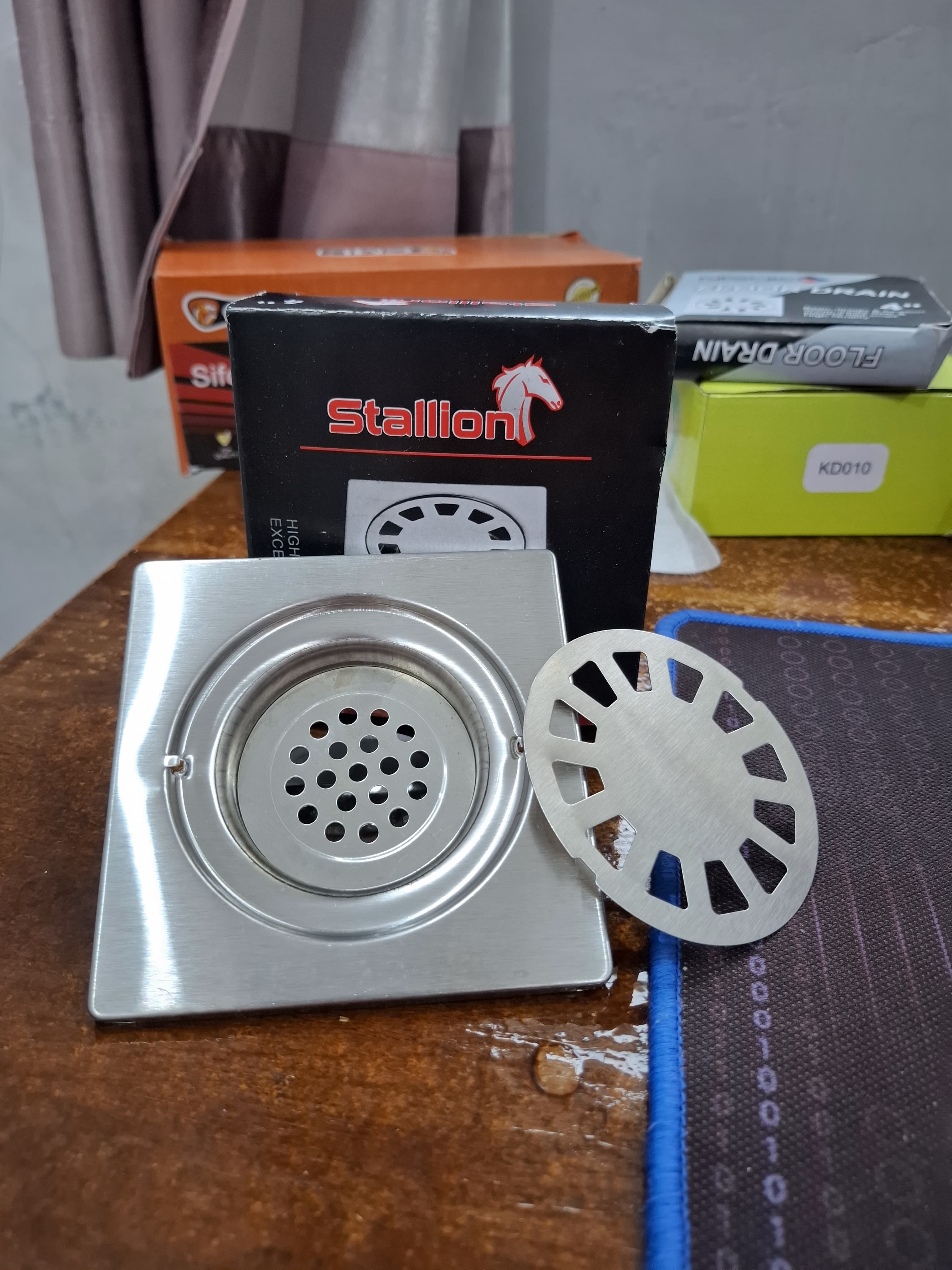 FLOORDRAIN STAINLESS TIPIS